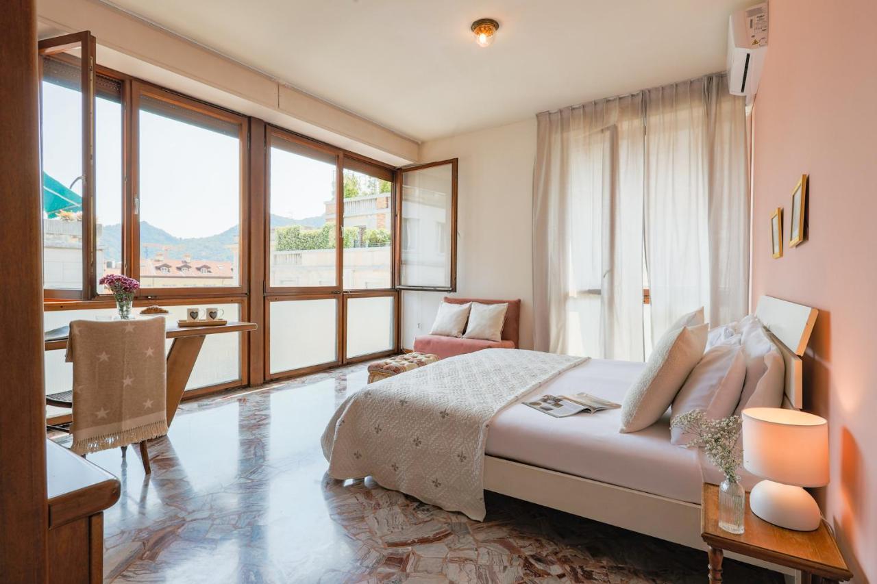 Piazza Cavour Lake View - Bymyhomeincomo Exterior photo